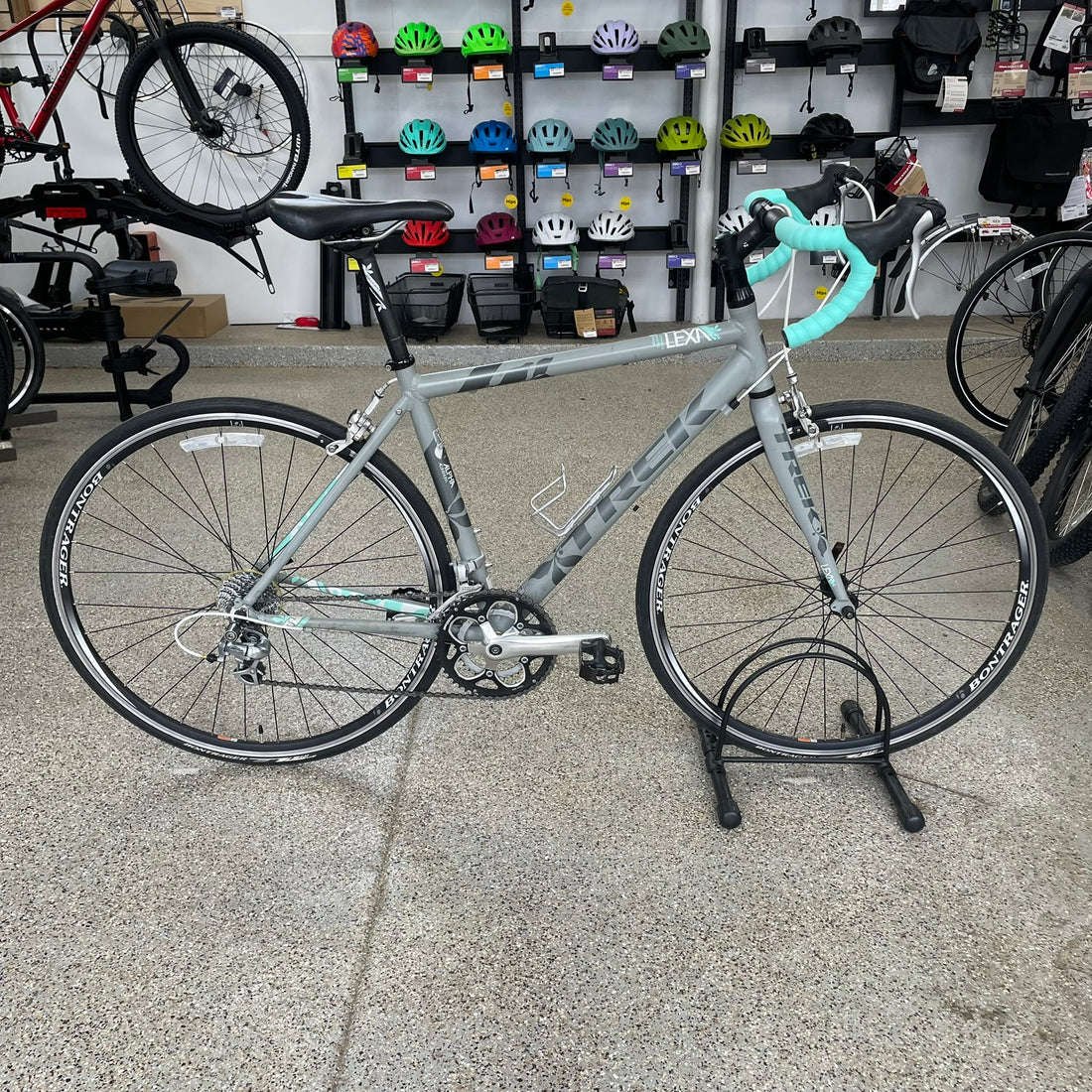 CPO, Trek Lexa Road Bike, 5'4