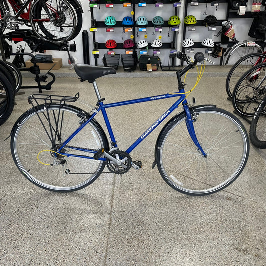 Diamondback Approach Hybrid Bike, 5'7" - 5'10"