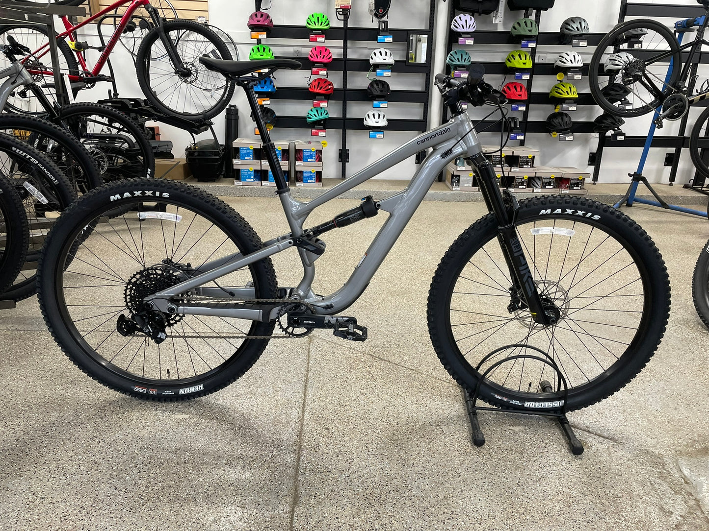 Cannondale Habit 3 Full Suspension Trail Bike, Medium, for 5'4"-5'9"