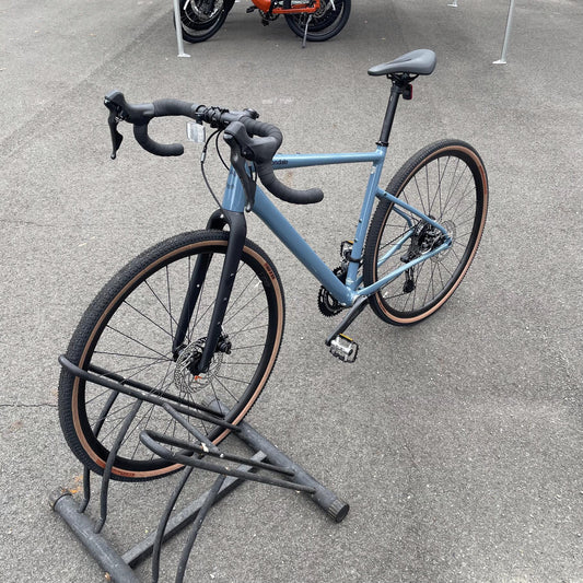 Cannondale Topstone 3, Medium, for riders 5'7" to 6'1"