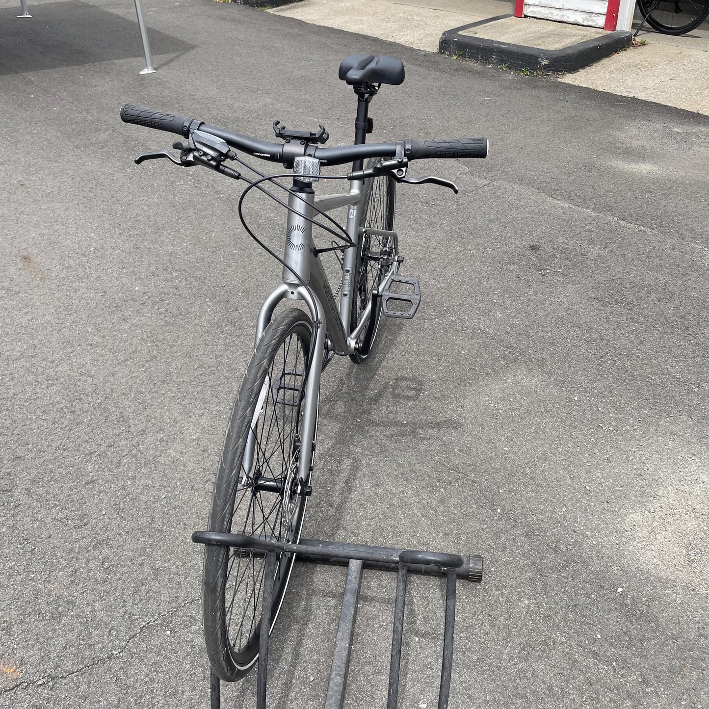 Cannondale Quick 3, Medium, For riders between 5'6" and 5'8"