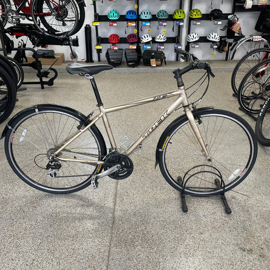 CPO, Trek FX 7.2 Hybrid, Champagne, Medium