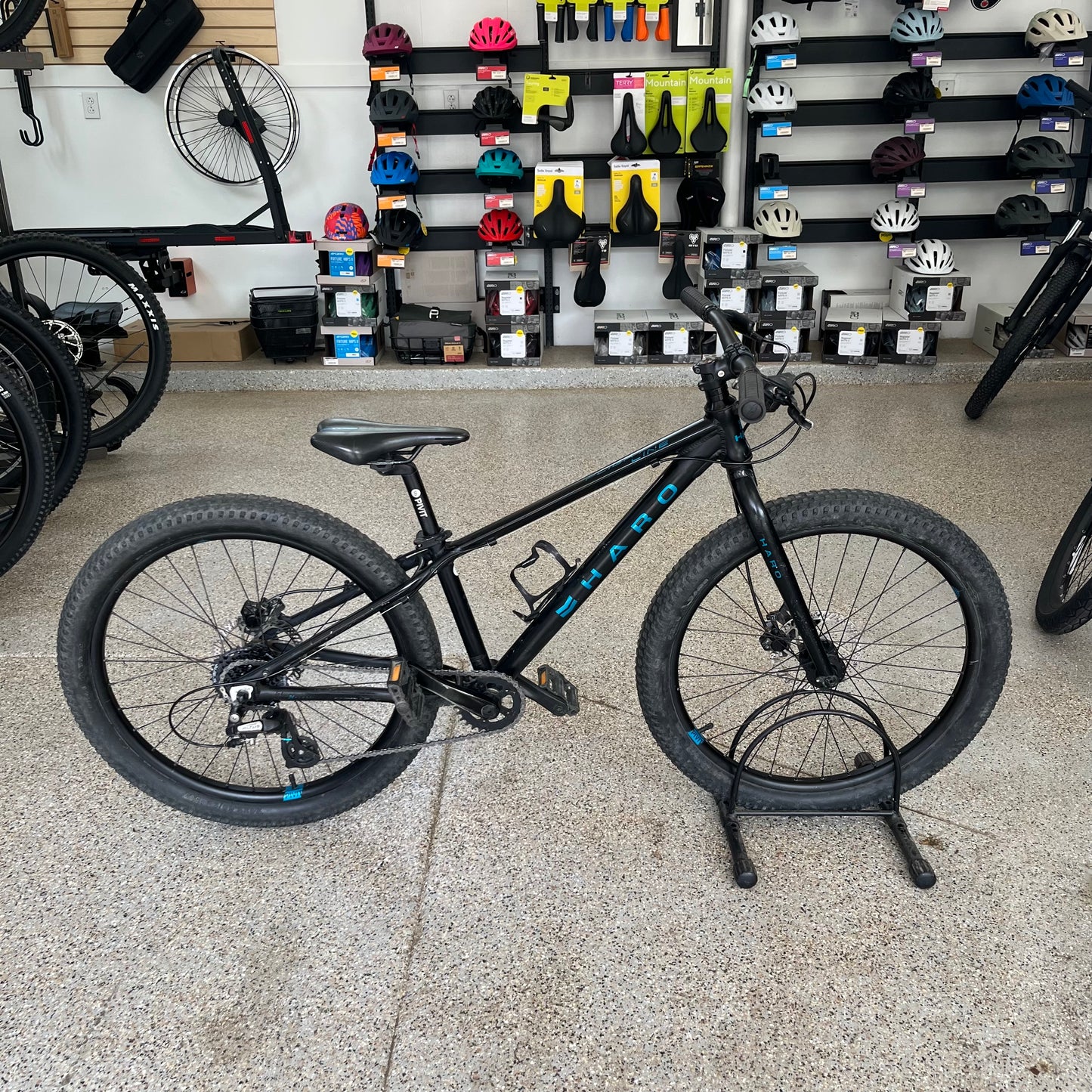 CPO, Haro Flightline 24 Plus Disc, for 4'0" to 4'8"